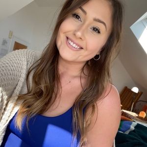 Meet your Posher, Marisa